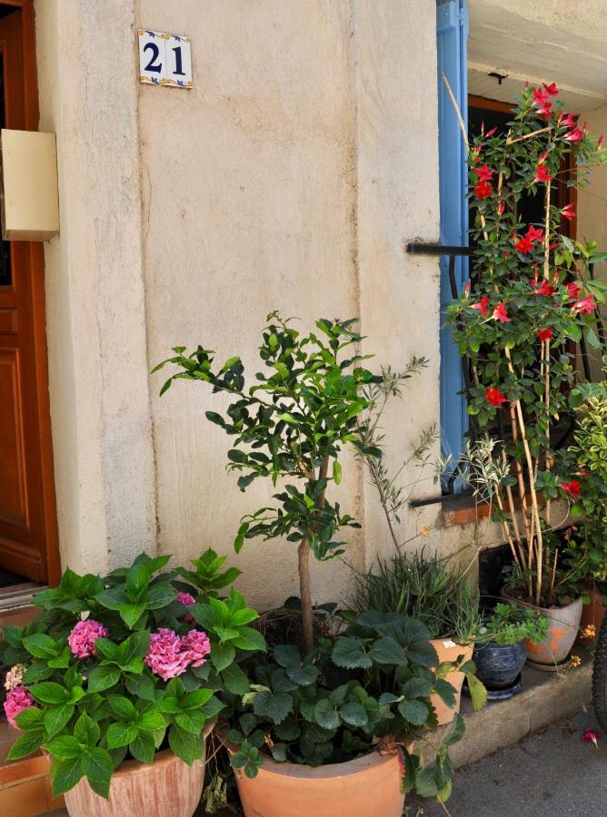 Loft Apartment , La Terrasse Centre Ville D'Arles, Εξωτερικό φωτογραφία